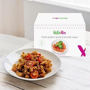 Balíček proteinové fusilli a rajčatová omáčka (4 porce)